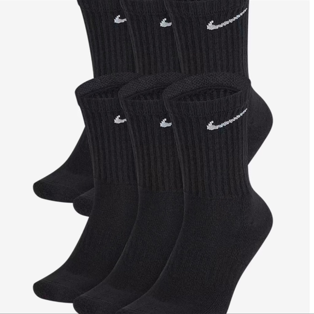 Nike 
Training Crew Socks (6 Pairs)
Nike Everyday Cushioned - Picture 7 of 9